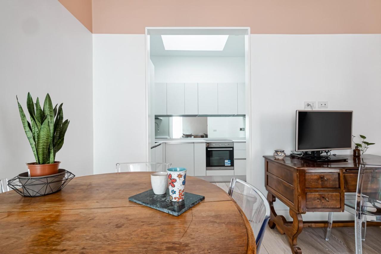 Fontana Di Trevi!! Comfy&Elegant 3Bedroom 2Bath Рим Екстер'єр фото